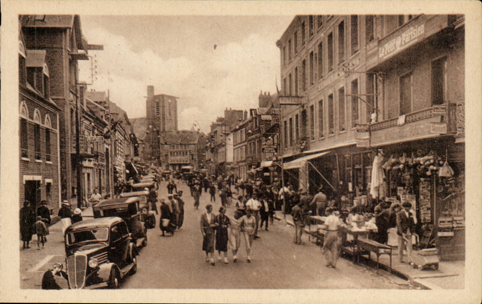 Ault - L'Eglise St Pierre et la Grande Rue - - CPA 