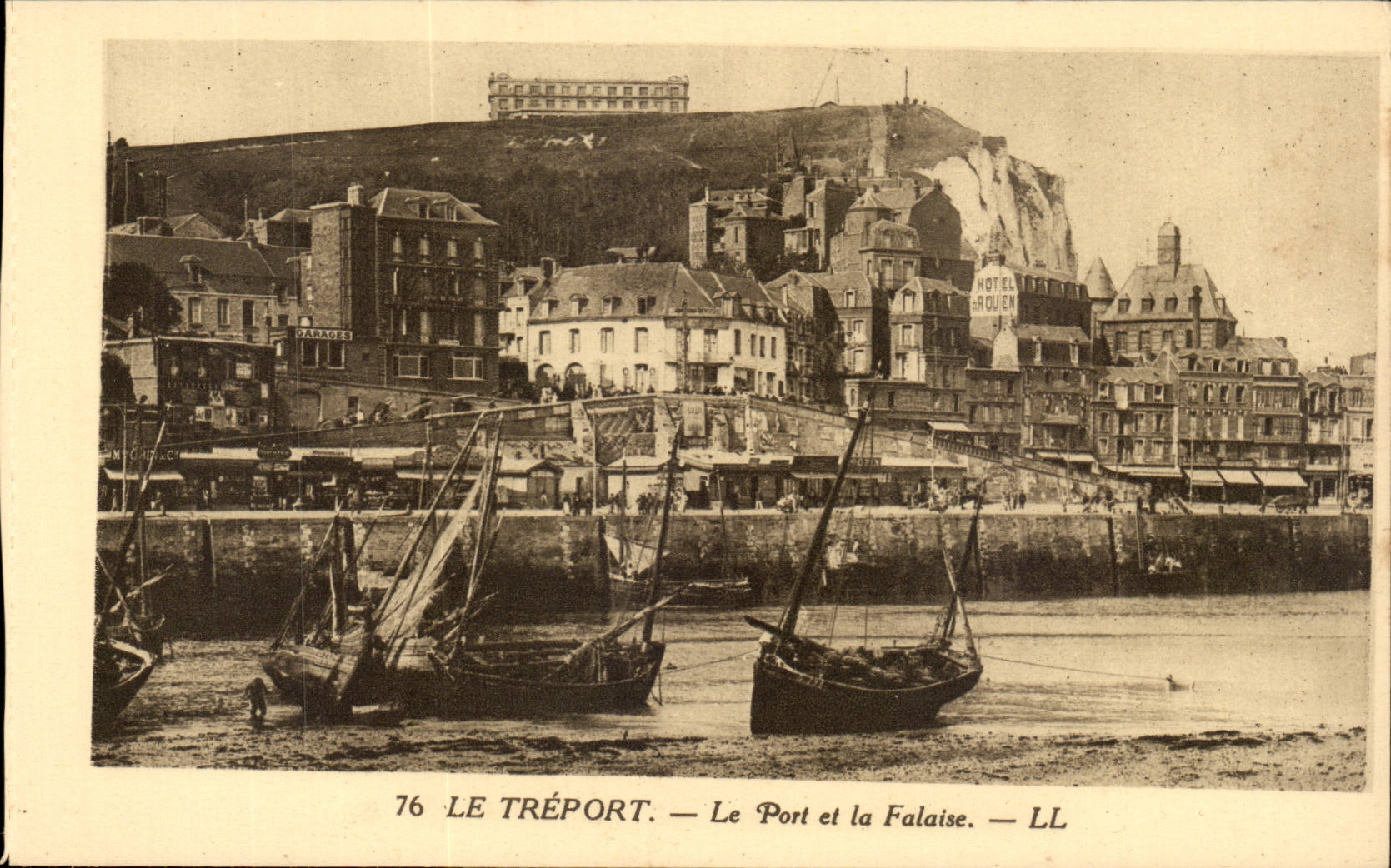 Le Treport - Le Port et la Falaise - CPA 