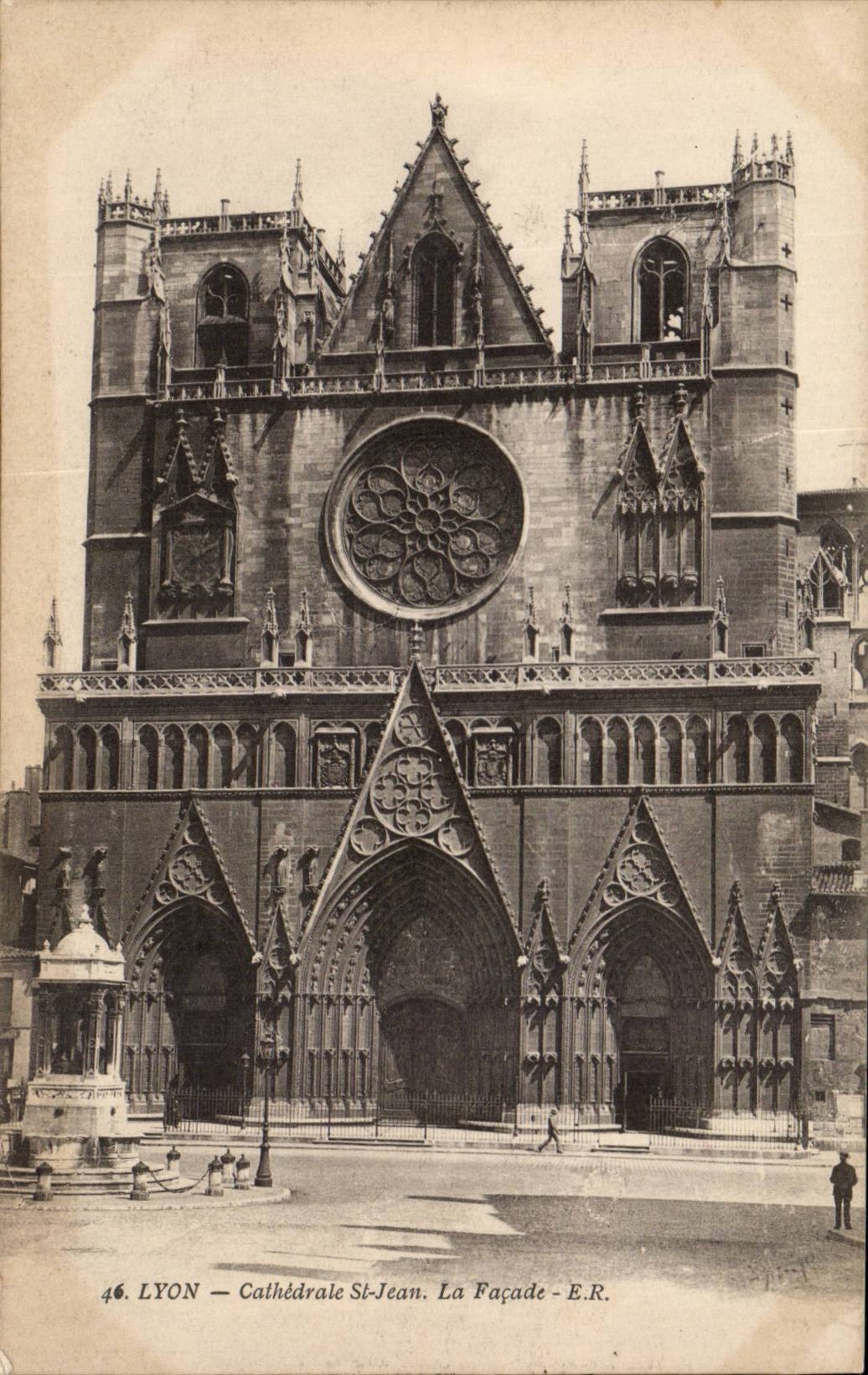 Lyon - Cathedrale St Jean - La Facade - CPA 