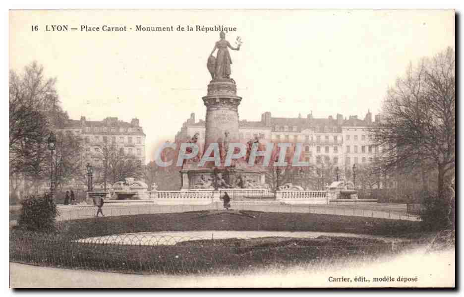 Lyon - Place Carnot - Monument de la Republique - CPA 