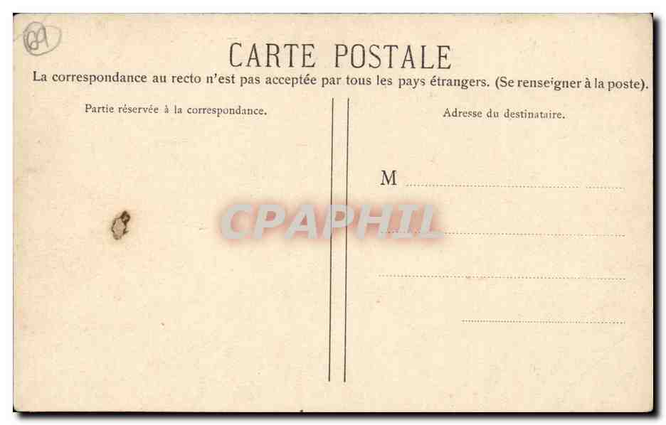 Lyon - Statue de Louis XIV - Place Bellecour - CPA  — Verso