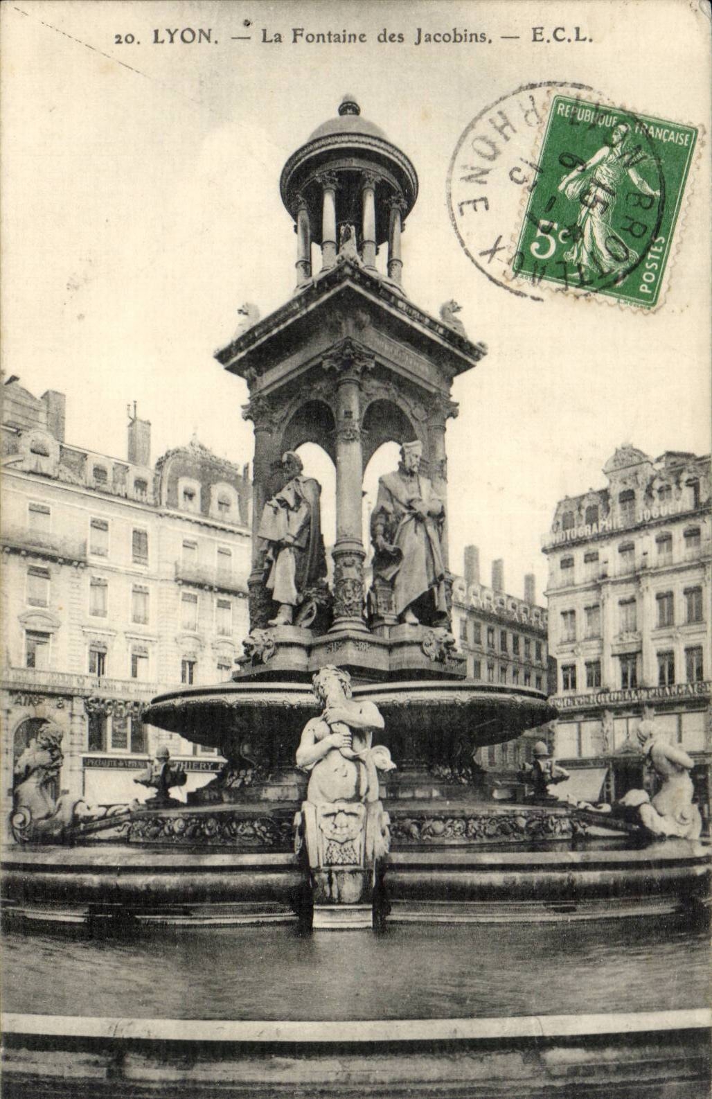 Lyon - Le Fontaine des Jacobins - CPA 