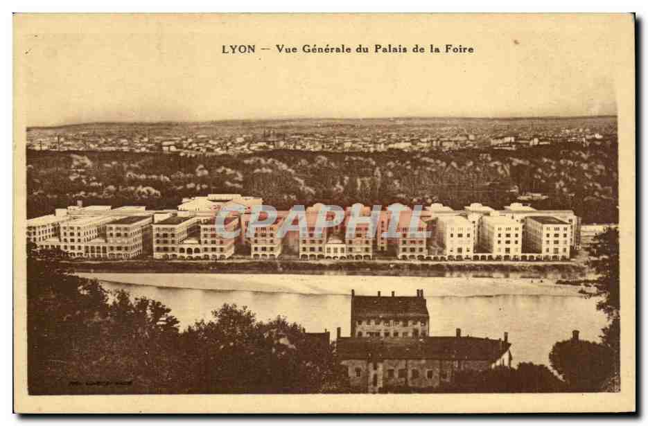 Lyon - Vue Generale du Palais de la Foire - CPA 
