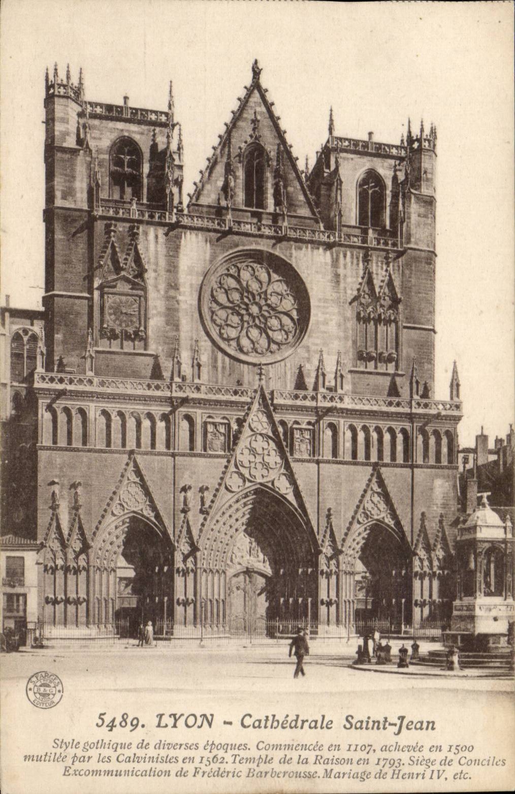 Lyon - La Cathedrale St Jean - CPA 