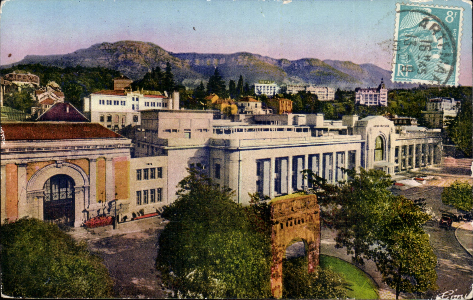 Aix les Bains - Vue Generale - Les Grands Hotels et le Mont Revard CPA 