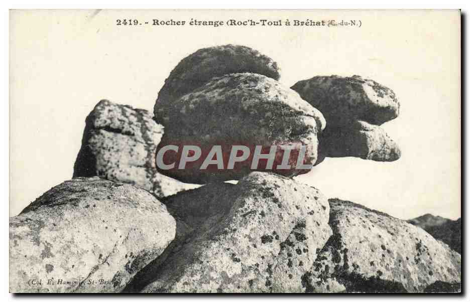 CPA Menhir Dolmen Rocher etrange (Roch h Toul a Brehat)