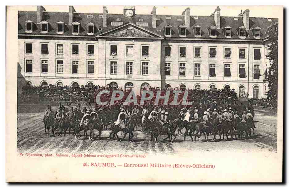 Saumur CPA CAroussel militaire Eleves officiers (cheval hippisme)