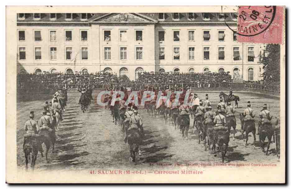 Saumur CPA CAroussel militaire (cheval hippisme)