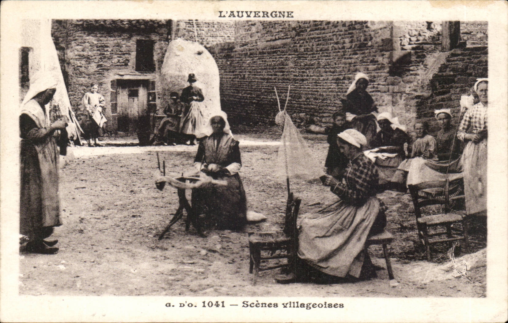 L'Auvergne — Scènes villageoises — g. d'o. 1041