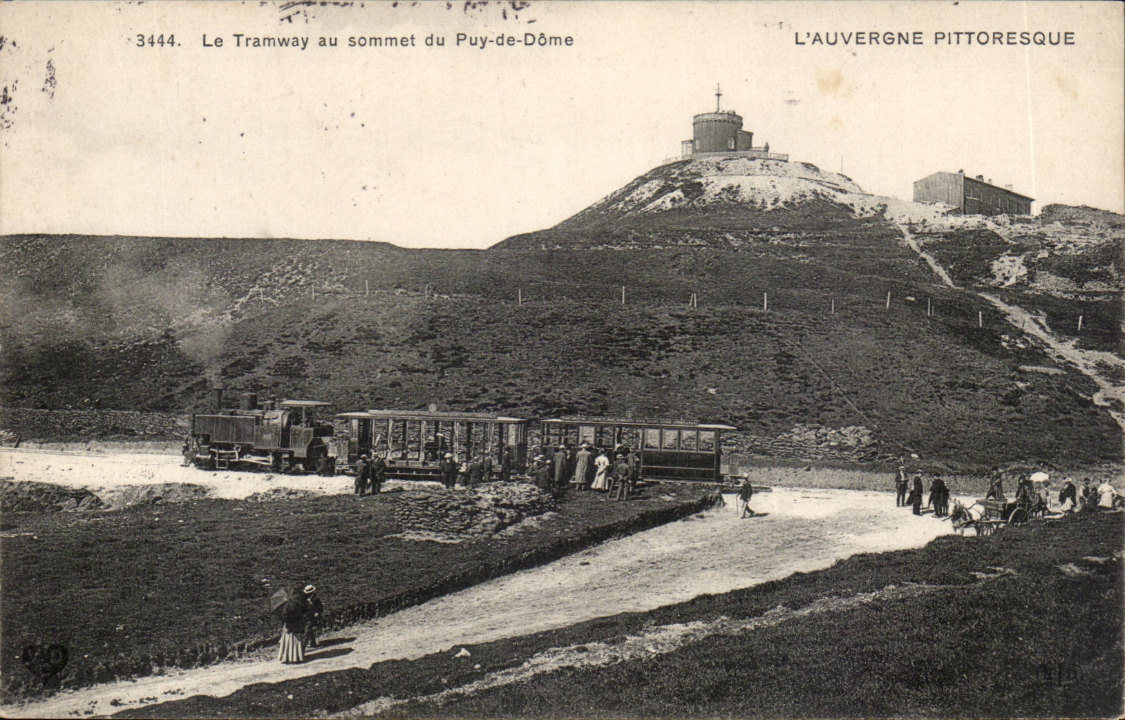 Le Tramway au sommet du Puy-de-Dôme — L'Auvergne pittoresque, n°3444