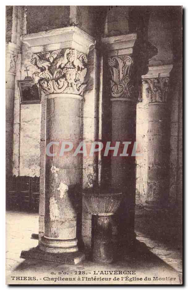 Chapiteaux à l'intérieur de l'Église du Montier — Thiers — L'Auvergne — G. D'O. n°228