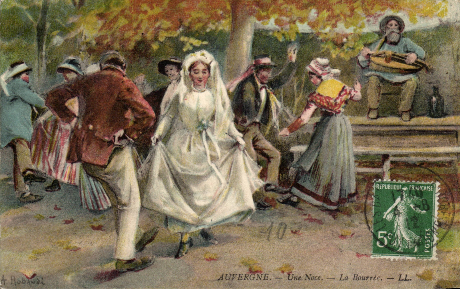 CPA Auvergne Une noce La bouree ( folklore costume ) TOP