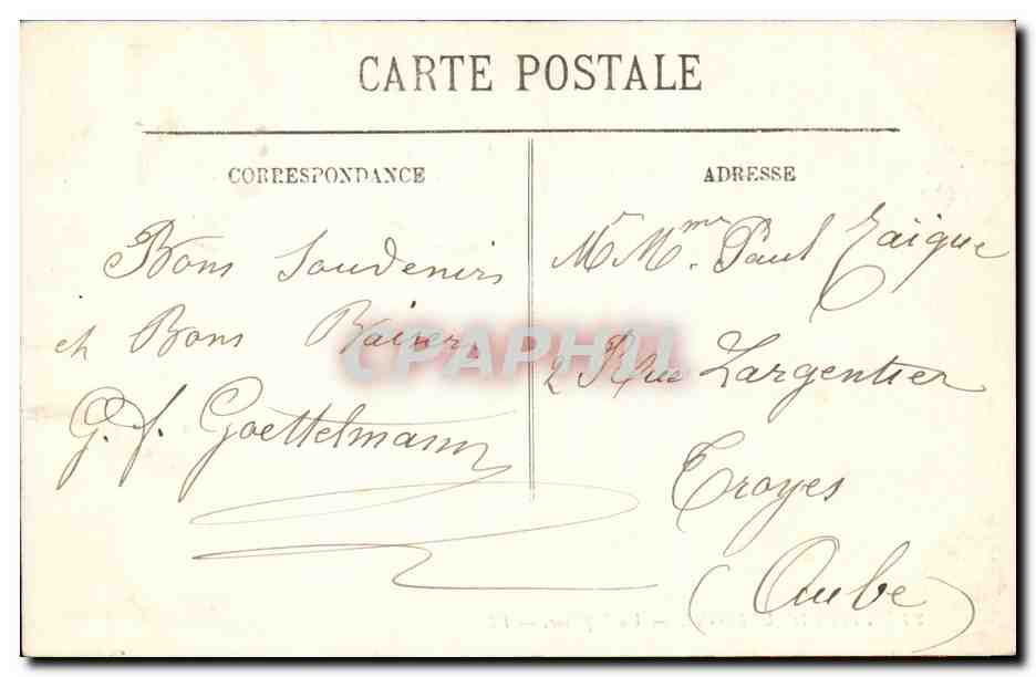 CPA Auvergne Un Baptemen ( folklore costume ) — Verso