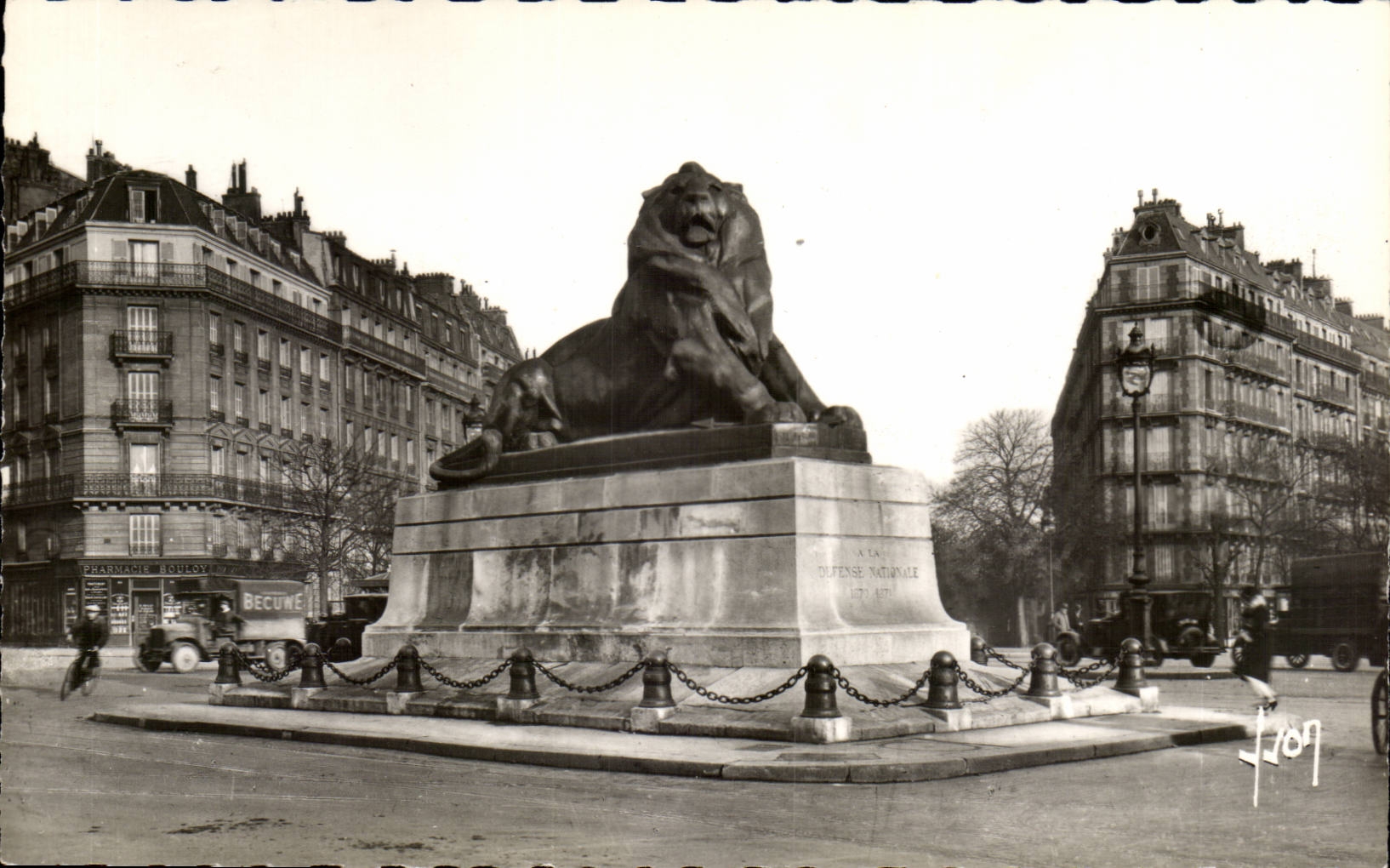 Paris 14 Le Lion de Belfort CPA 