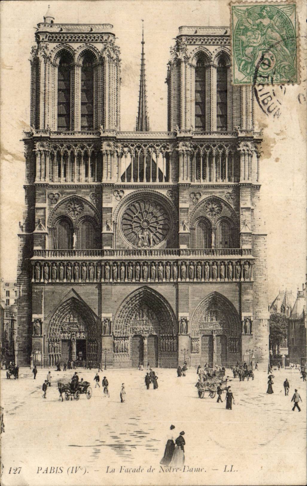 Paris 4 - La Cathedrale Notre Dame - CPA 