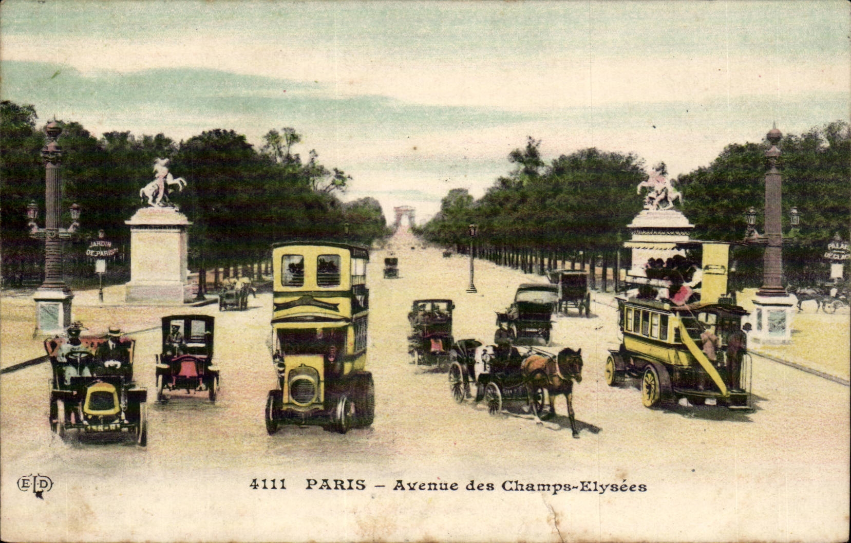 Paris 8 - Avenue des Champs Elysees - CPA 