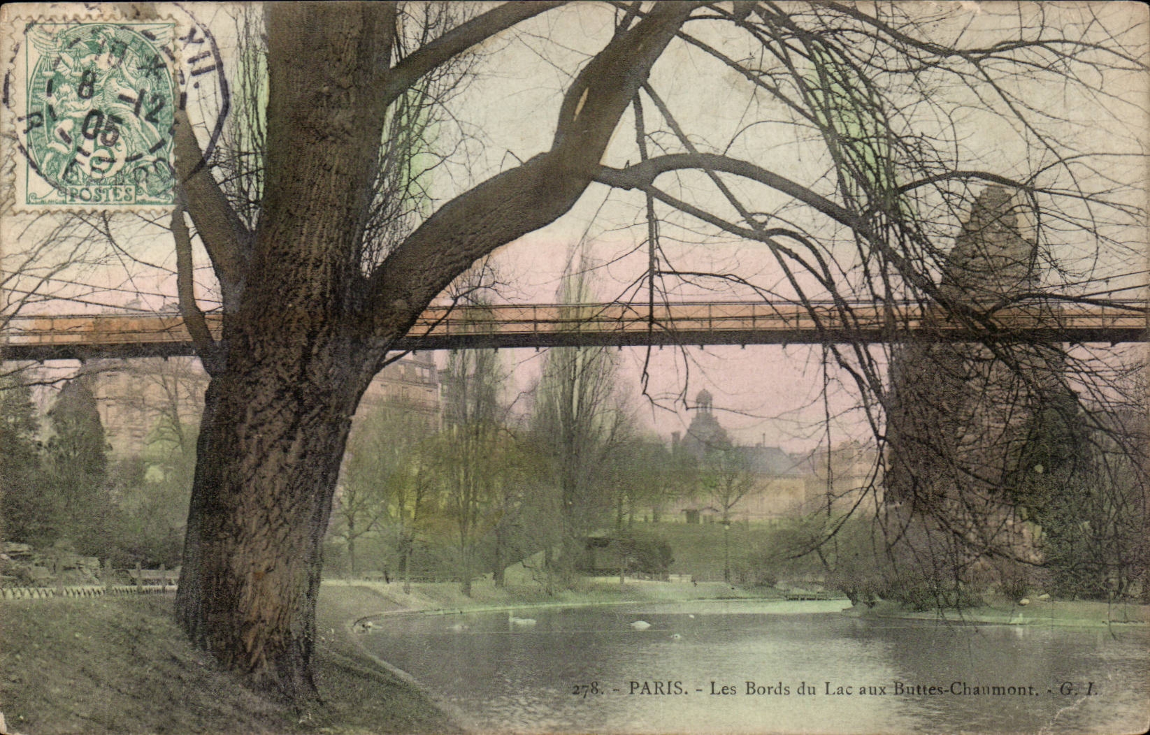 CPA Paris Buttes Chaumont Les bords du lac