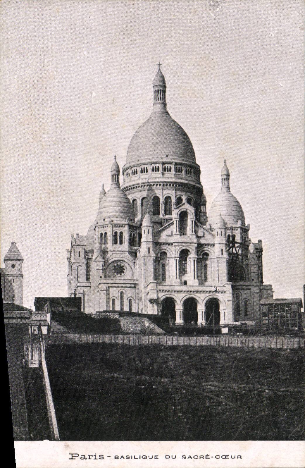 Paris 18 - Montmartre - Basilique du Sacre Coeur CPA 