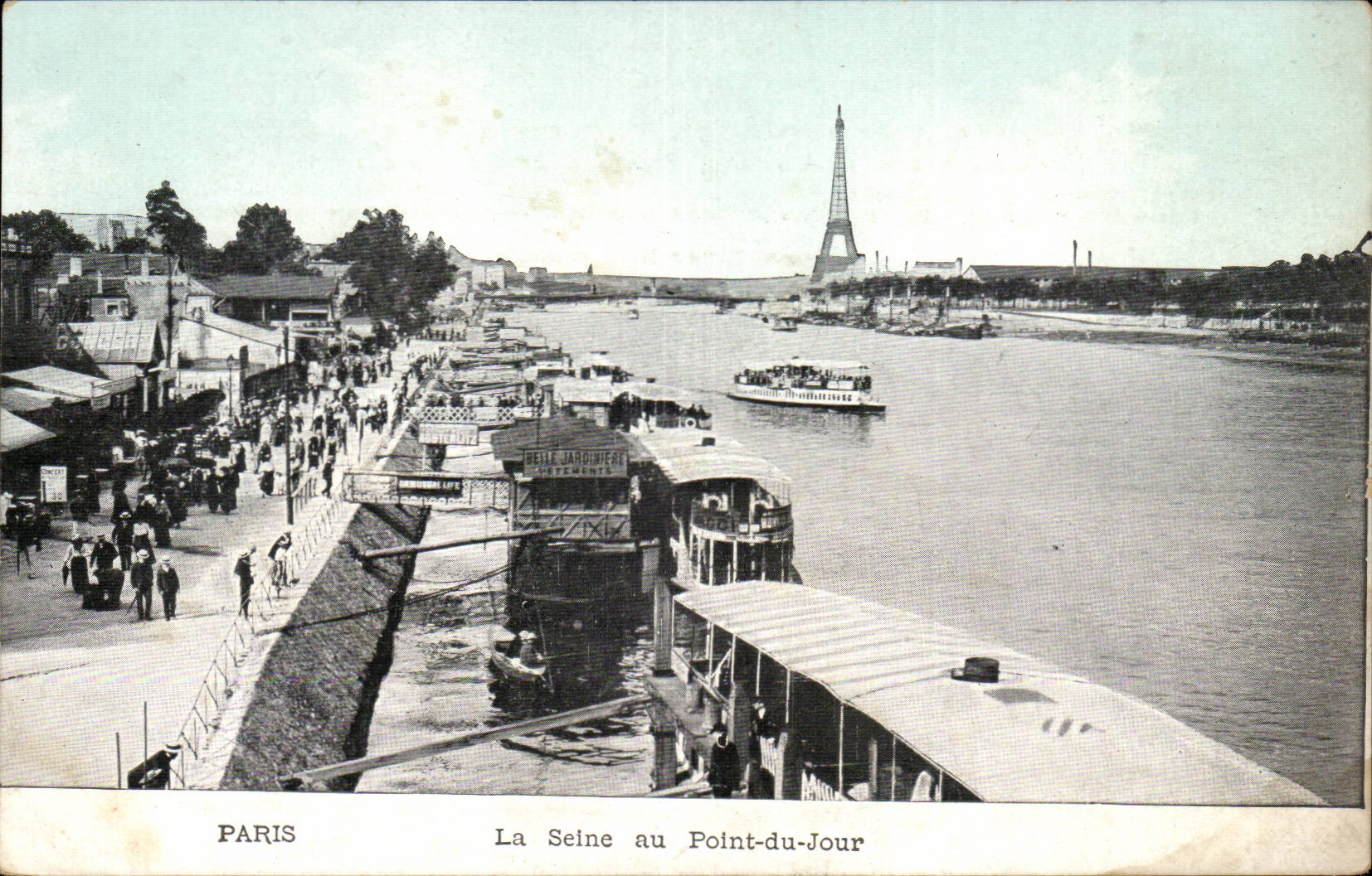 Paris - La Seine au Pont du Jour - Tour Eiffel - Eiffel Tower - bateau - CPA 