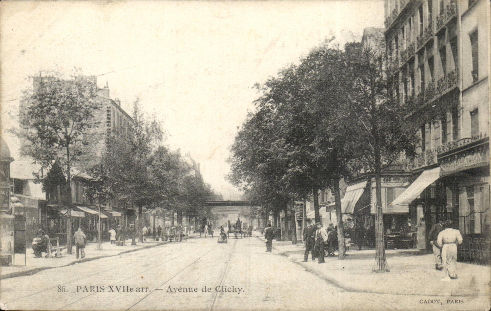 Paris - 17 - Avenue de Clichy CPA 