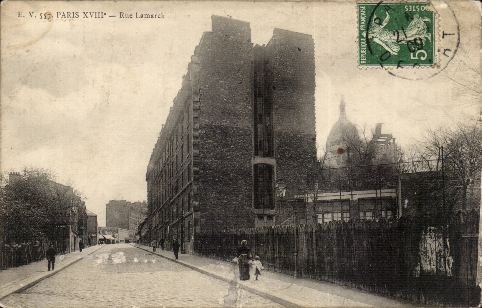 Paris - 18 - Rue Lamarck CPA 