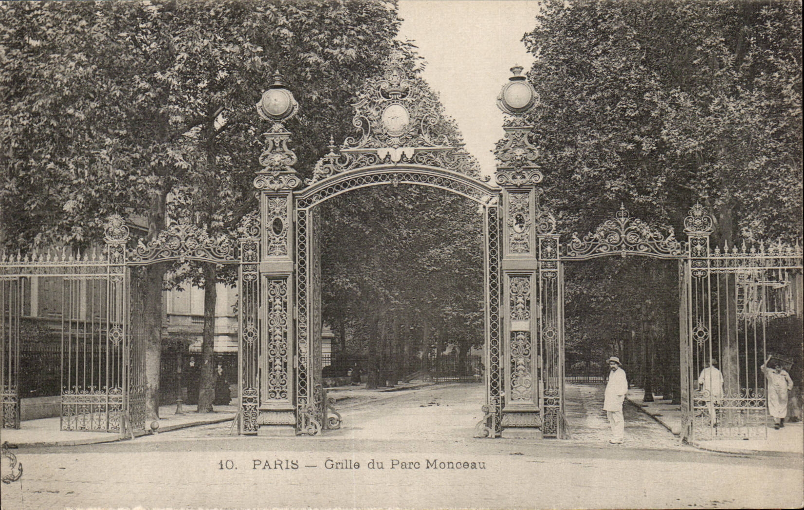 Paris 8 - Grille du Parc Monceau CPA 