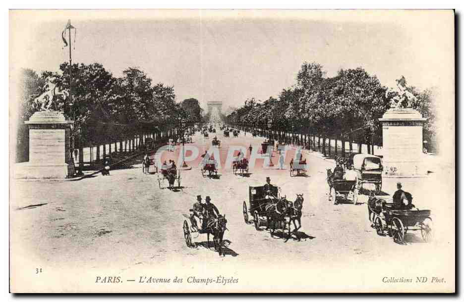 Paris 8 - L'Avenue des Champs Elysees CPA 