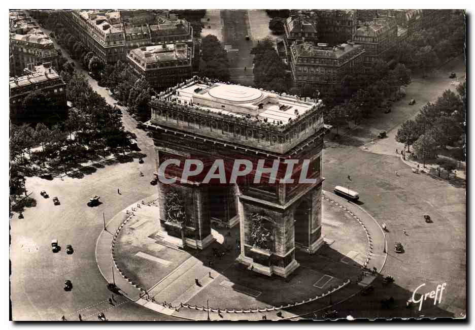 CPM Paris Vue aerienne L'arc de triomphe de l'Etoile