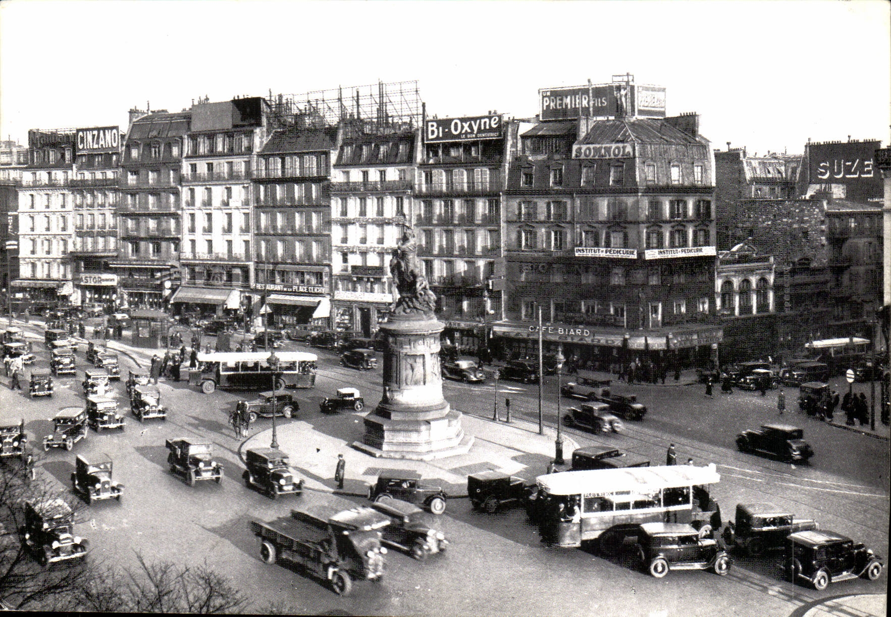 Paris 18 - Place Clichy CPA 
