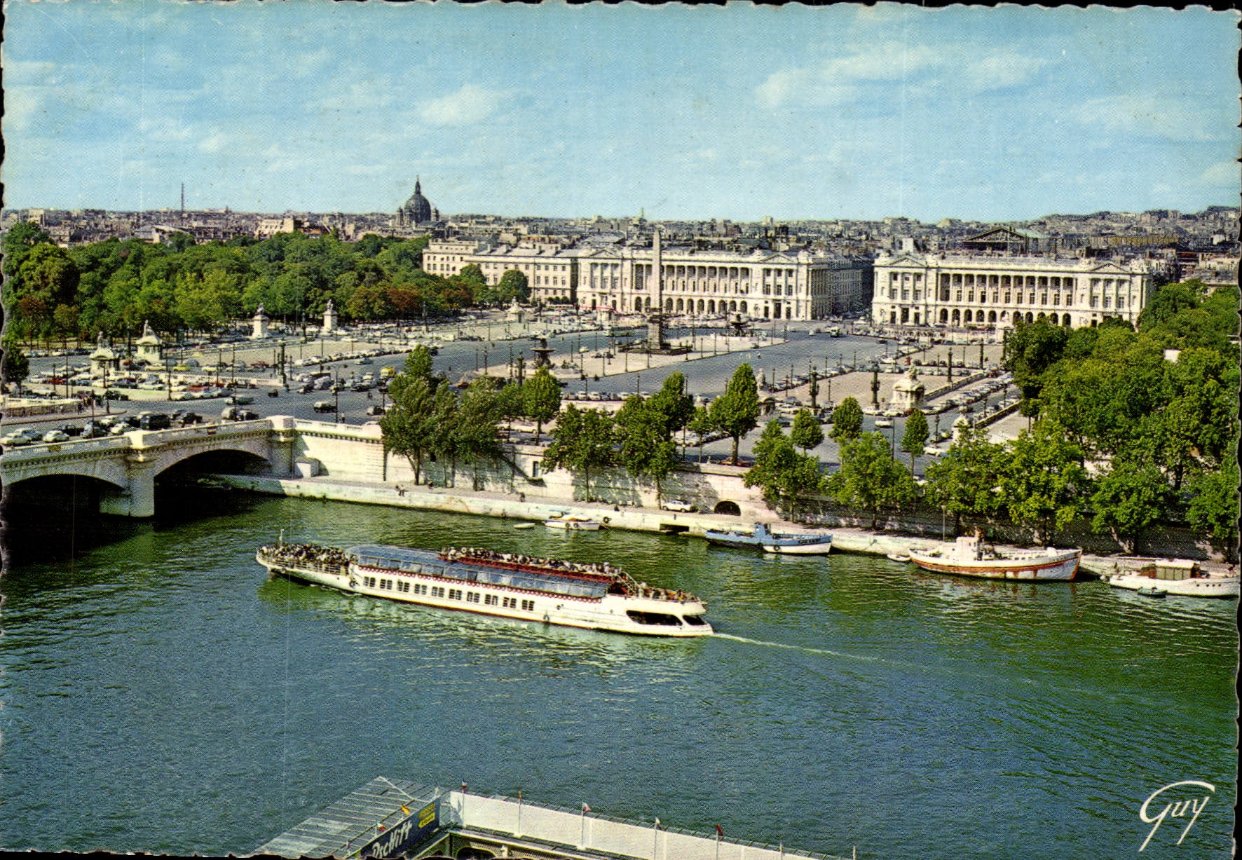 Paris - 8 - place de la concorde - le ministere de la marine - ambassade des etas unis - hotel crillon CPA 