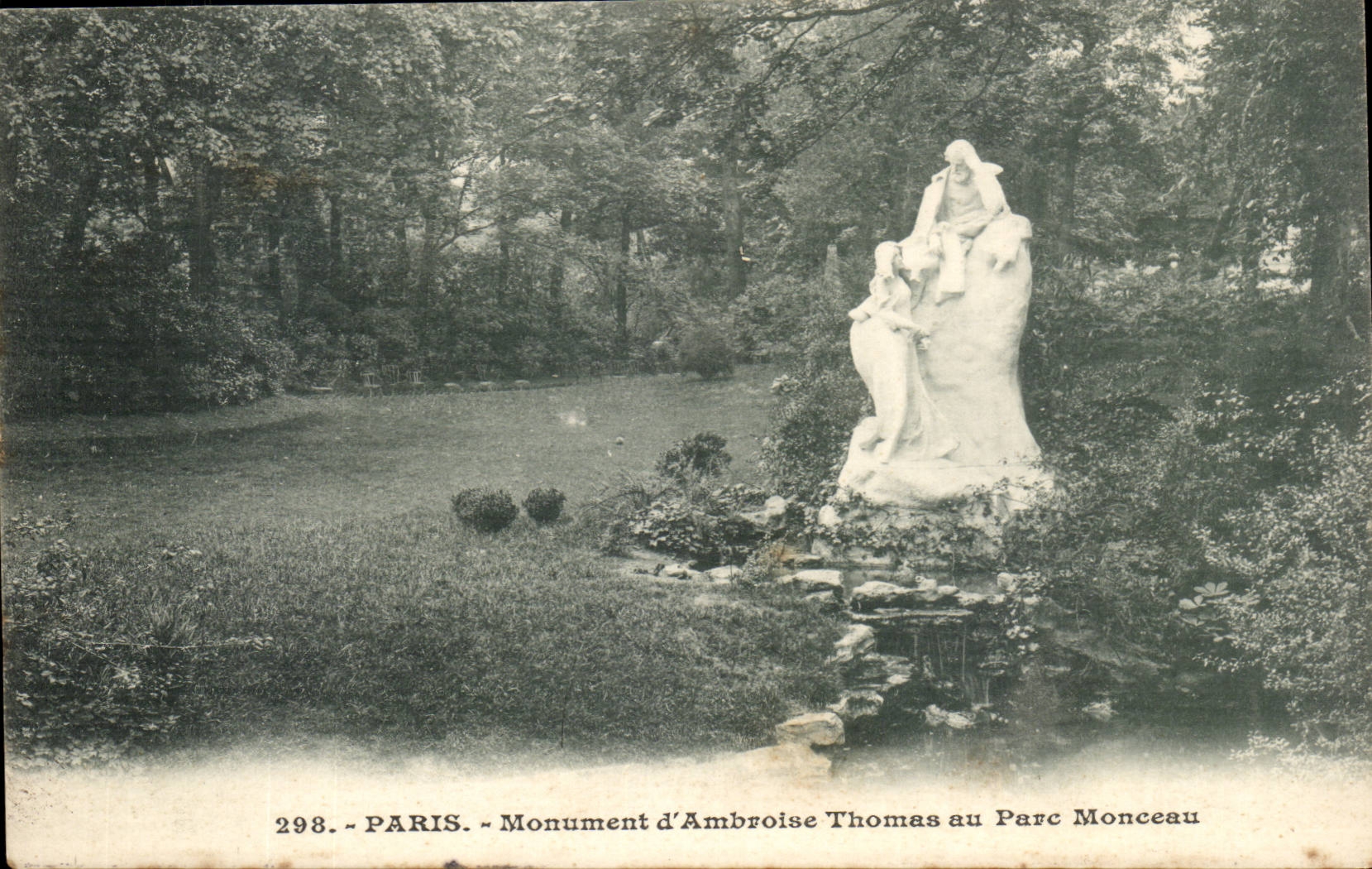 Paris - 7 - Parc Monceau - Monument de d'Ambroise Thomas CPA 