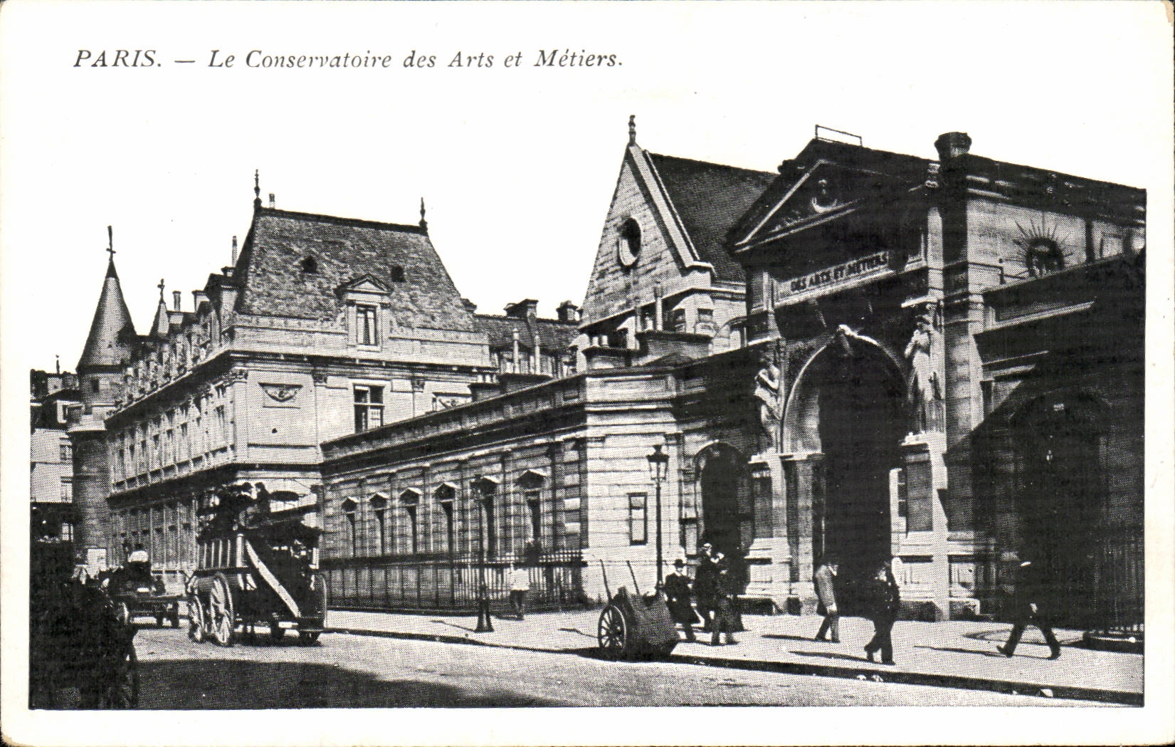 Paris - 3 - Le Conservatoire des Arts et Metier CPA 