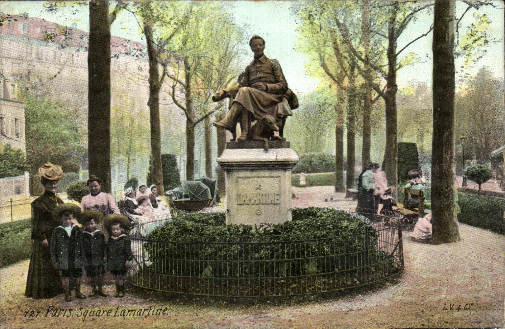 Paris 16 - Square Lamartine - Enfant CPA 