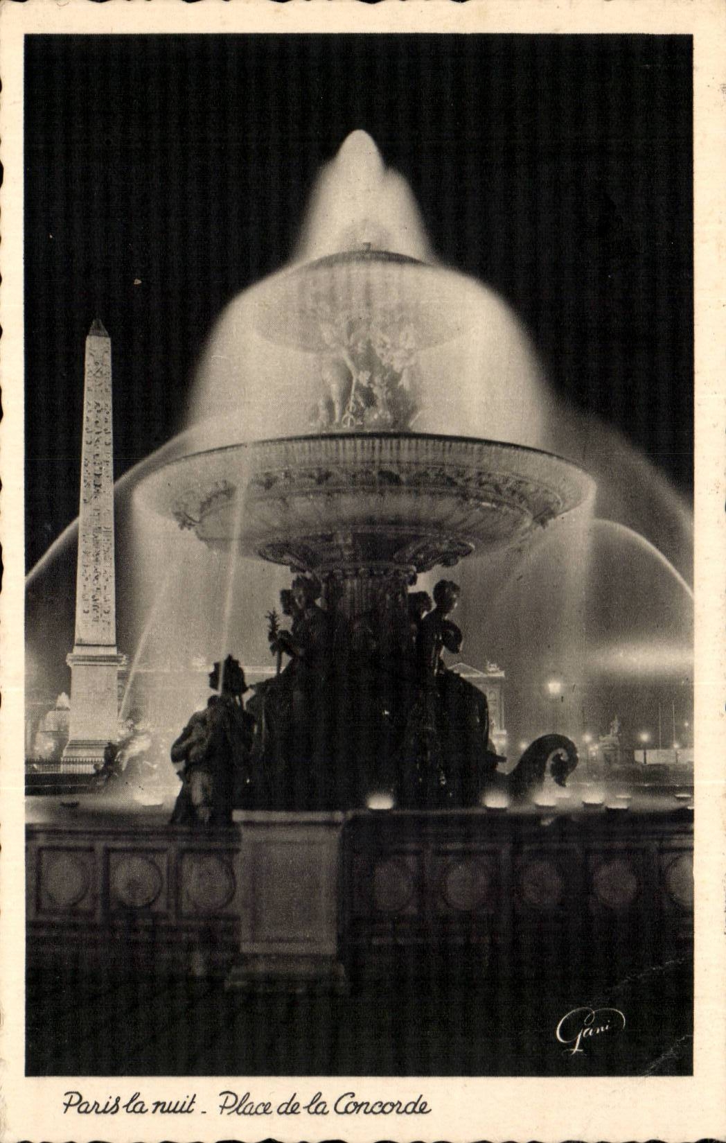 Paris - 8 - Paris la Nuit - Place de la Concorde CPA 