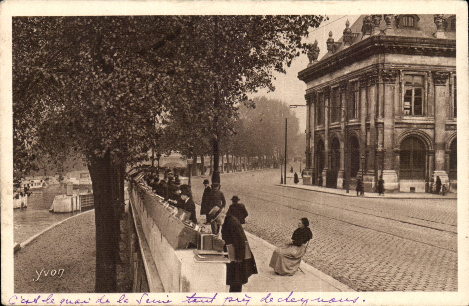 Paris - 6 - les Bouquinistes du Quai de Conti - A droit Institut du France - CPA 