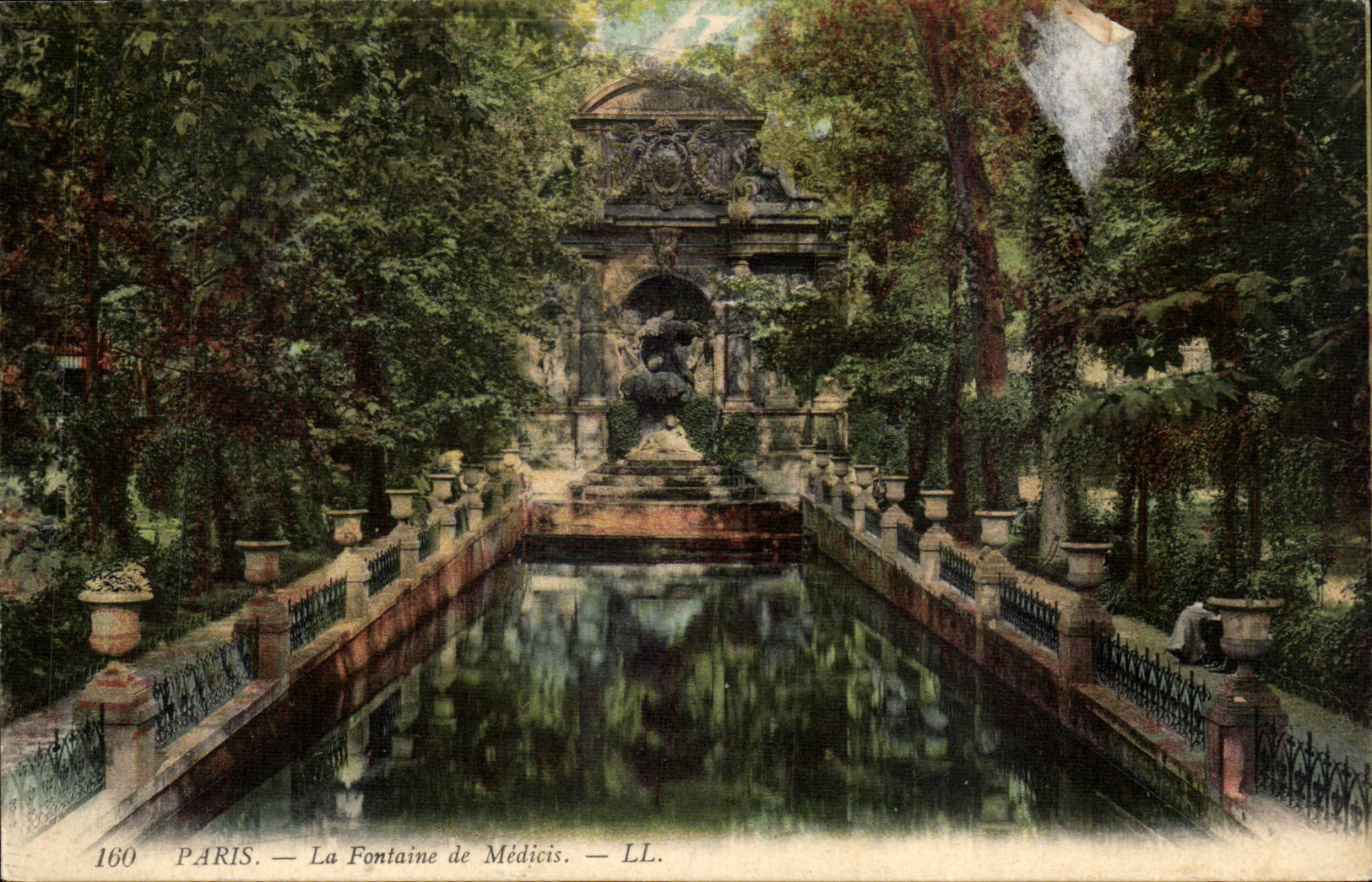 Paris - 6 - La Fontaine de Medicis - CPA 