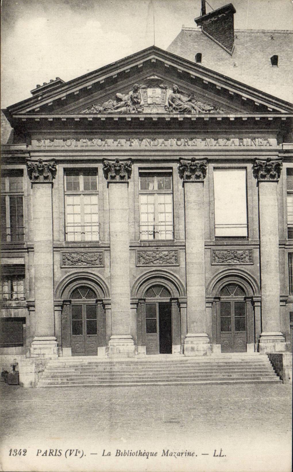 Paris cPA Bibliotheque Mazarine (library)