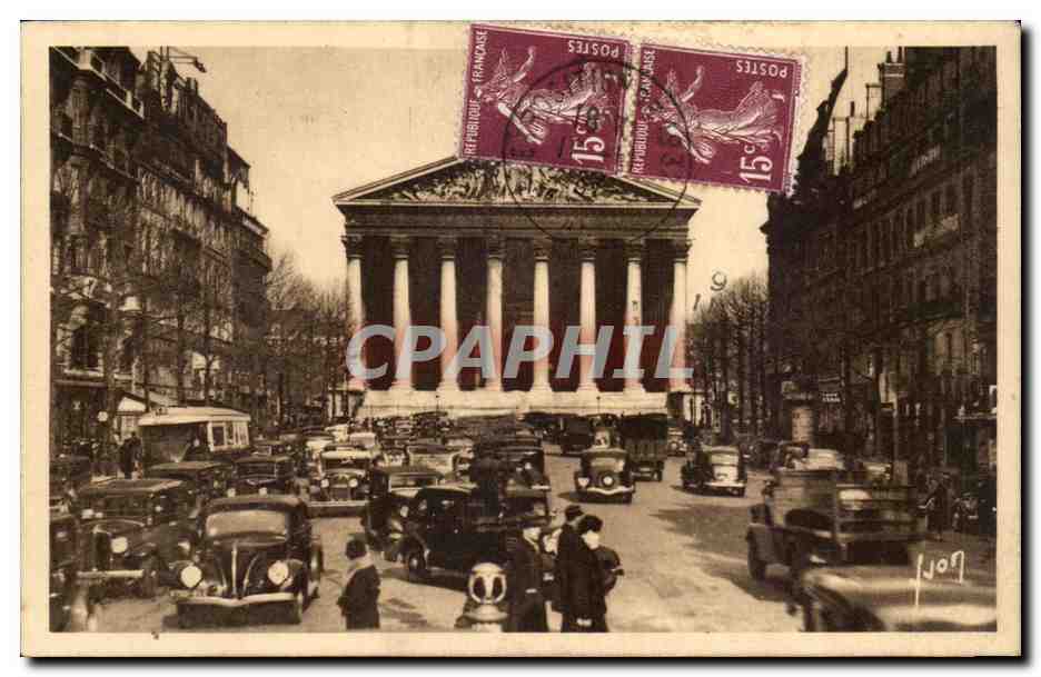 Paris CPA Eglise de la MAdeleine et rue royale