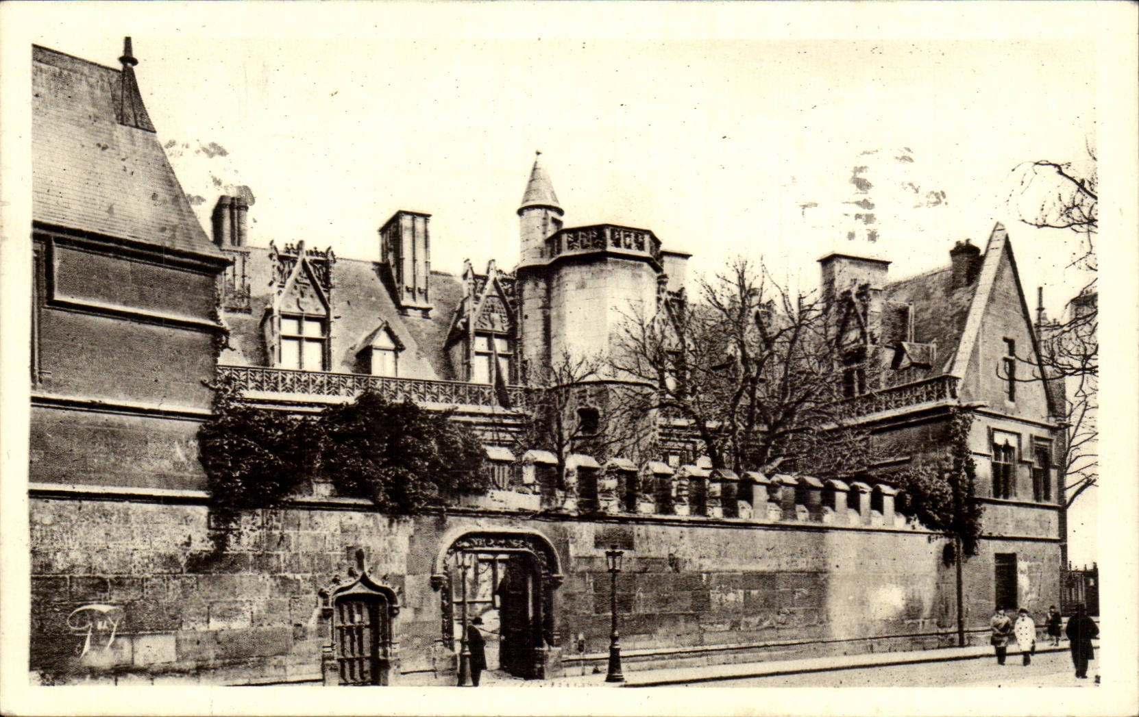 Paris CPA Le musee de Cluny 