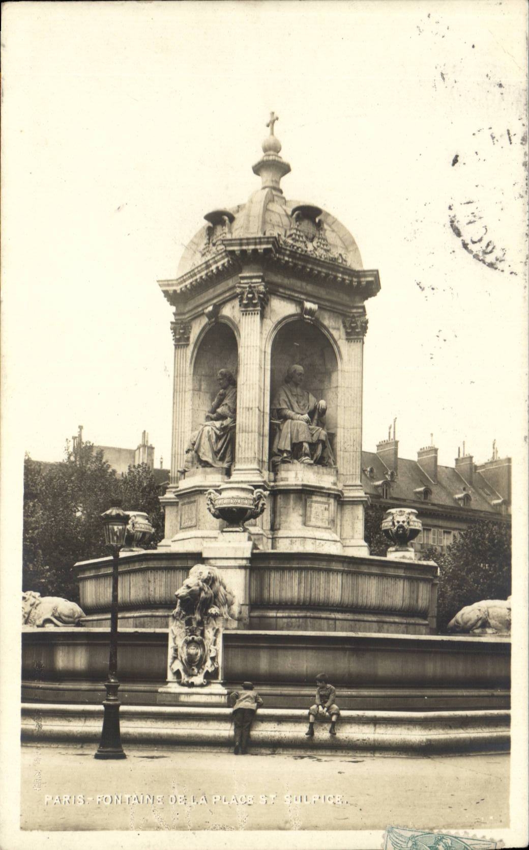 Paris CPA Fontaine de la place St Sulpice
