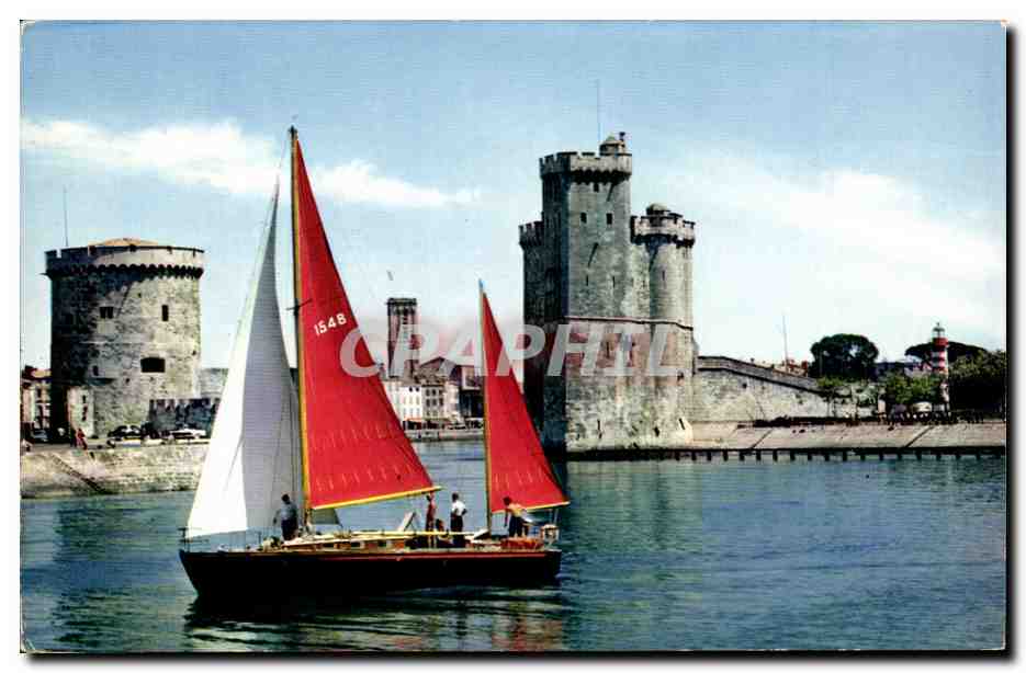 La Rochelle — Yachts sortant du port — ARTAUD Frères, Nantes-Carquefou