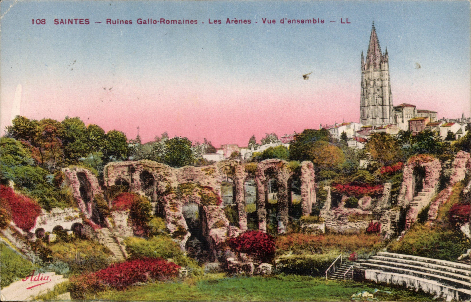 CPA Ruines gallo romaines Les arenes Vue d'ensemble