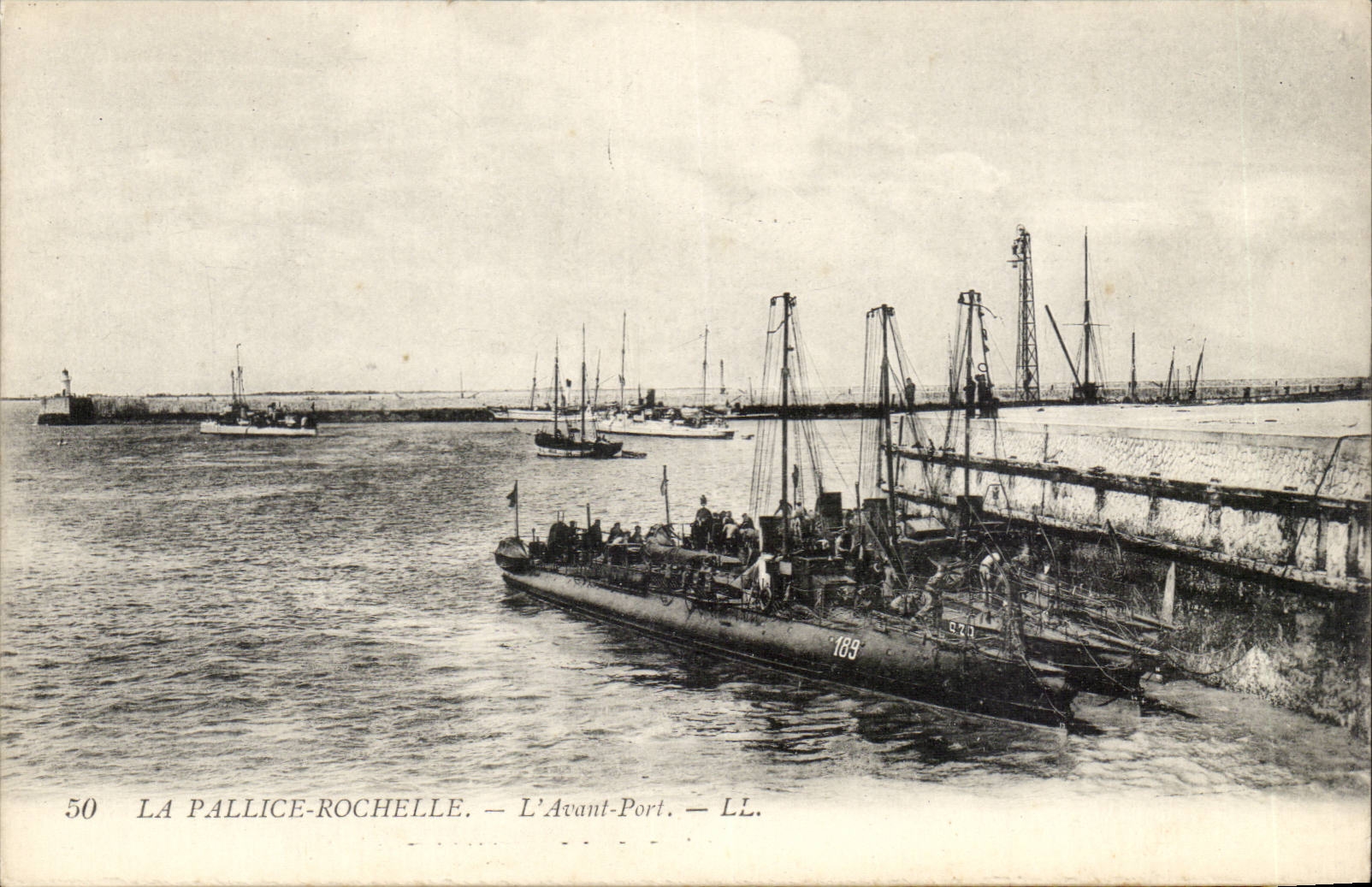 La Pallice-Rochelle — L'Avant-Port — LL. — n°50