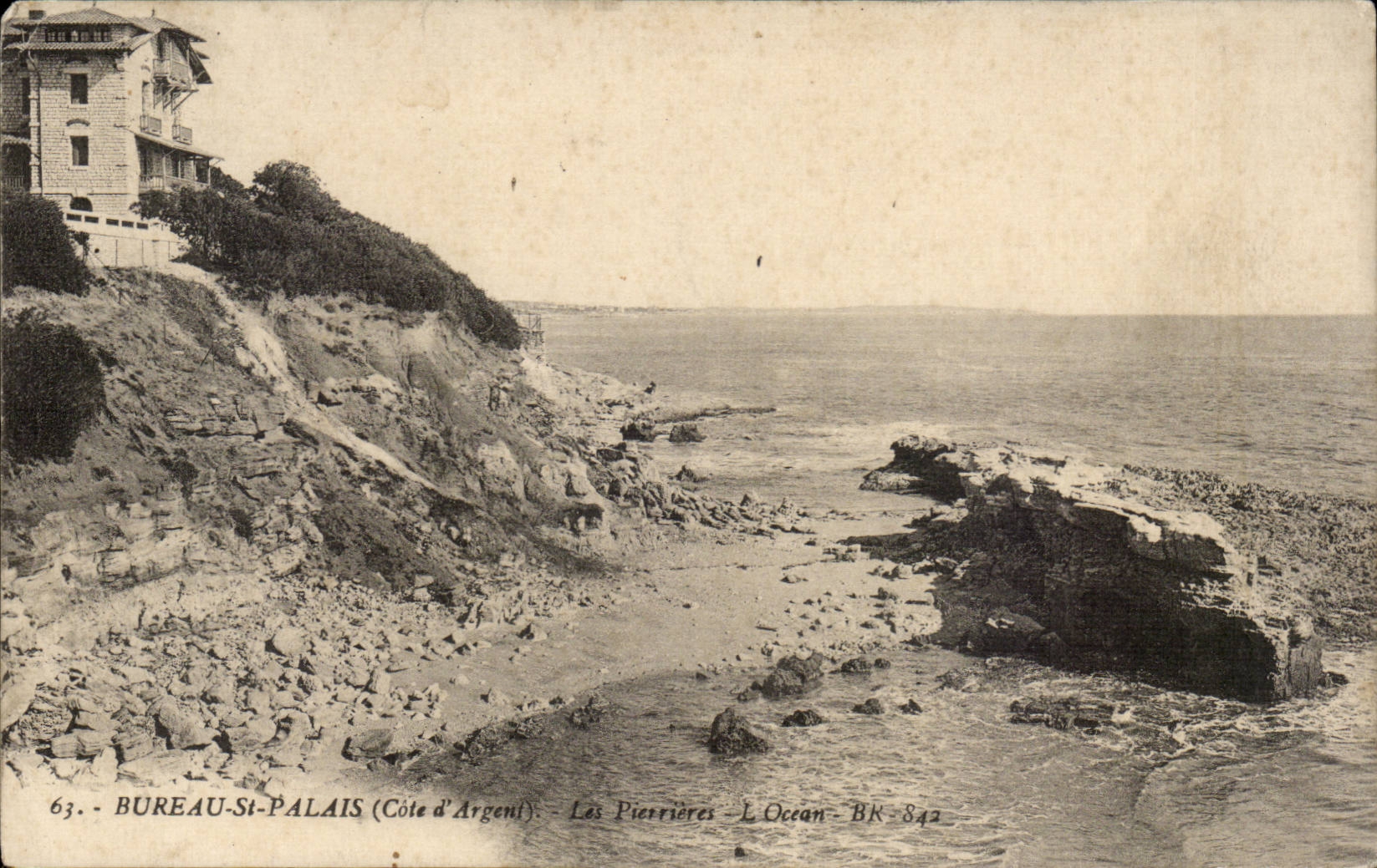 Bureau St Palais - Les Pierrieres - L'Ocean - CPA 