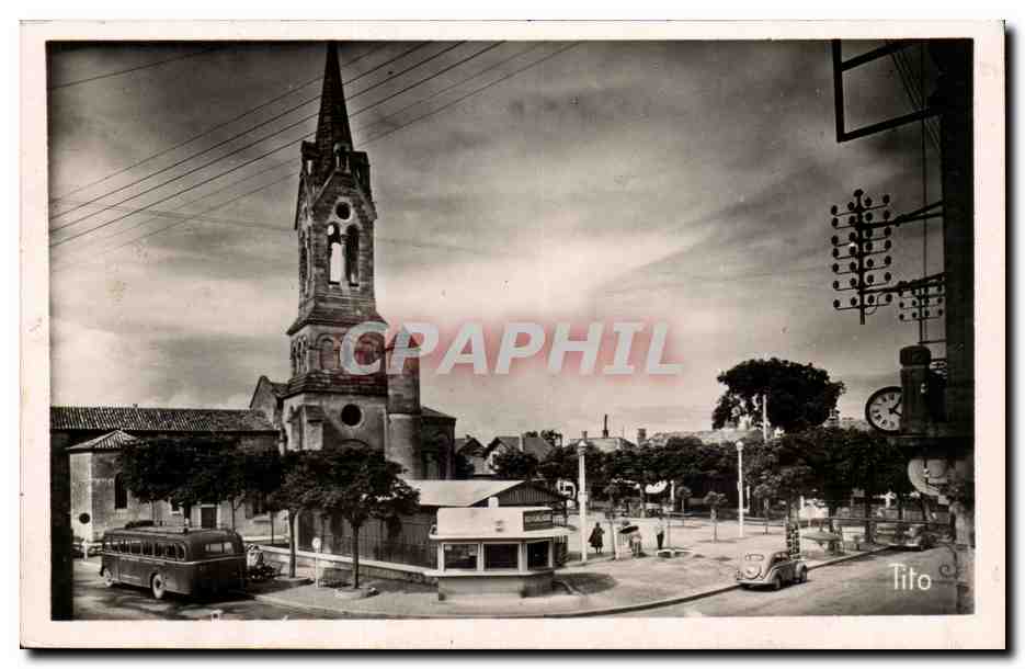 Église et la Place — Saint-Georges-de-Didonne — M. Berjaud, éditeur