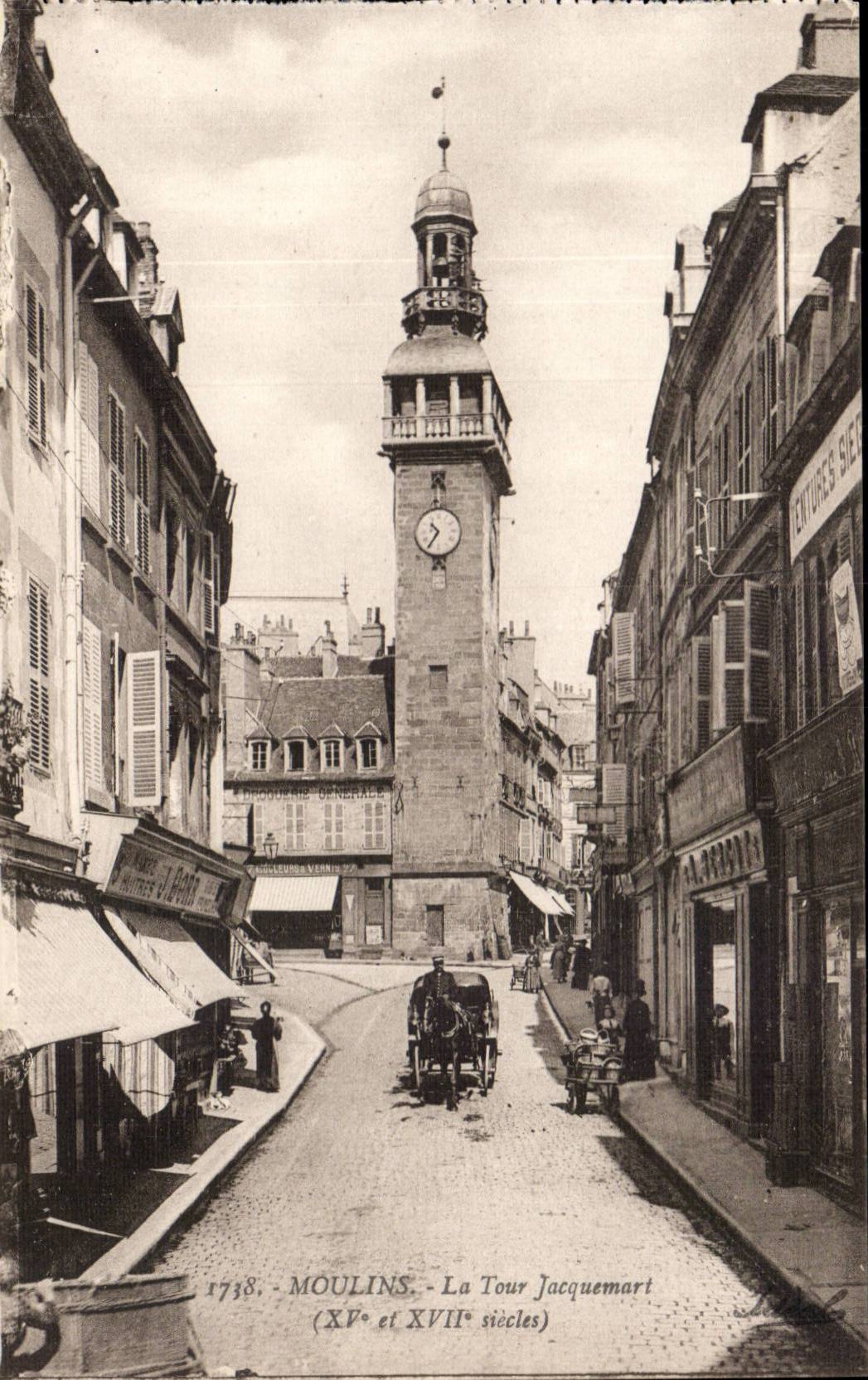 Moulins CPA La tour Jacquemard