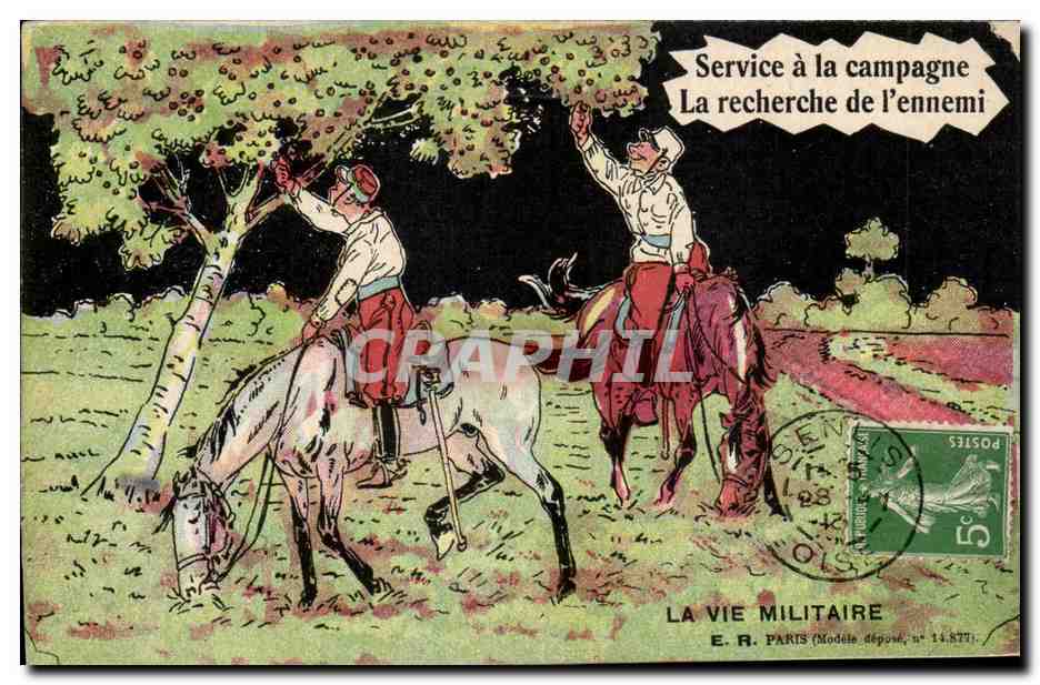 CPA Militaria La vie militaire La recherche de l'ennemi (cheval)
