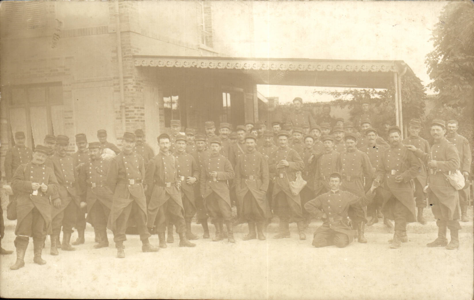 CPA Militaria CARTE PHOTO Regiment 