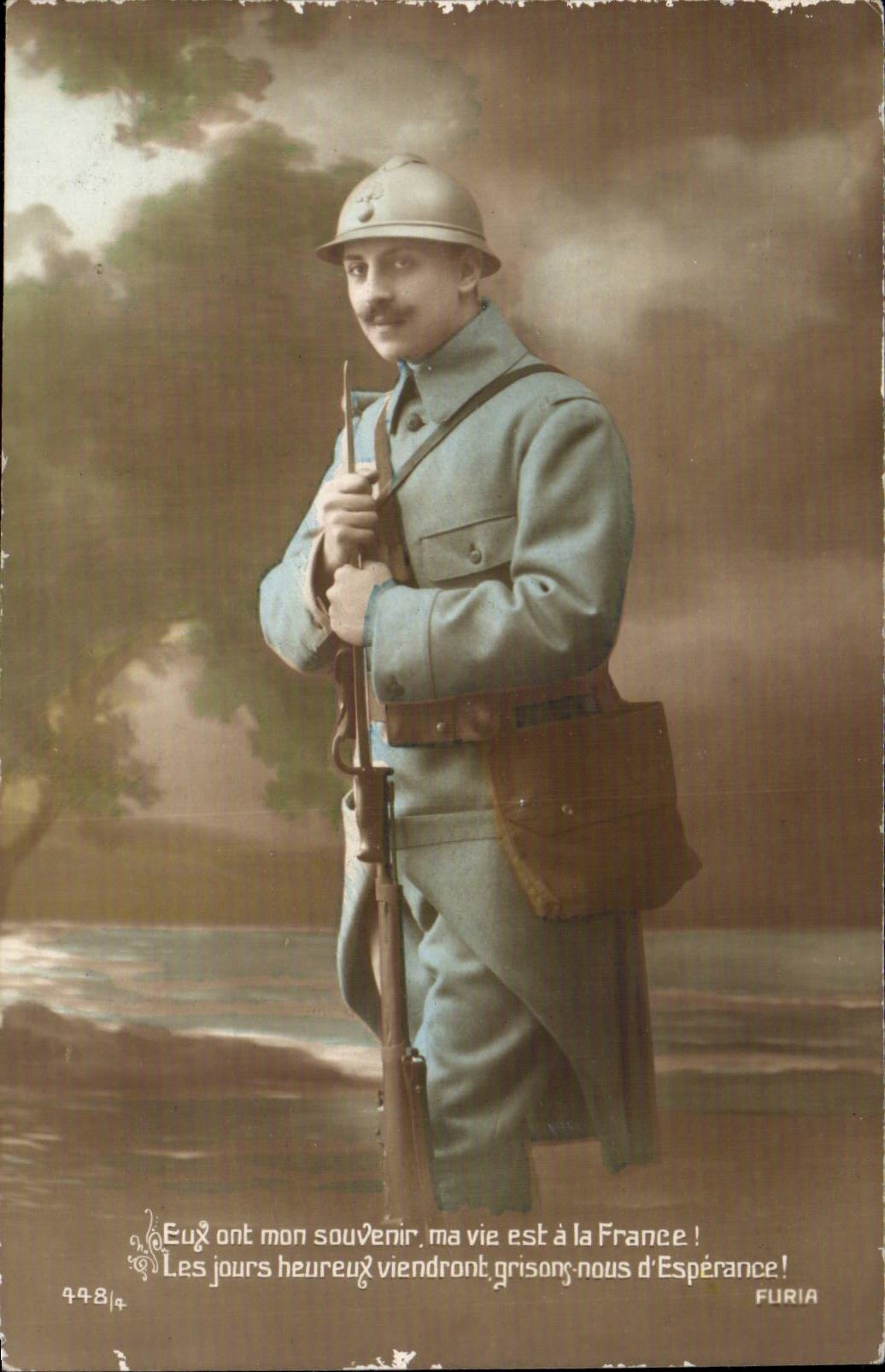 CPA Militaria Soldat Poilu