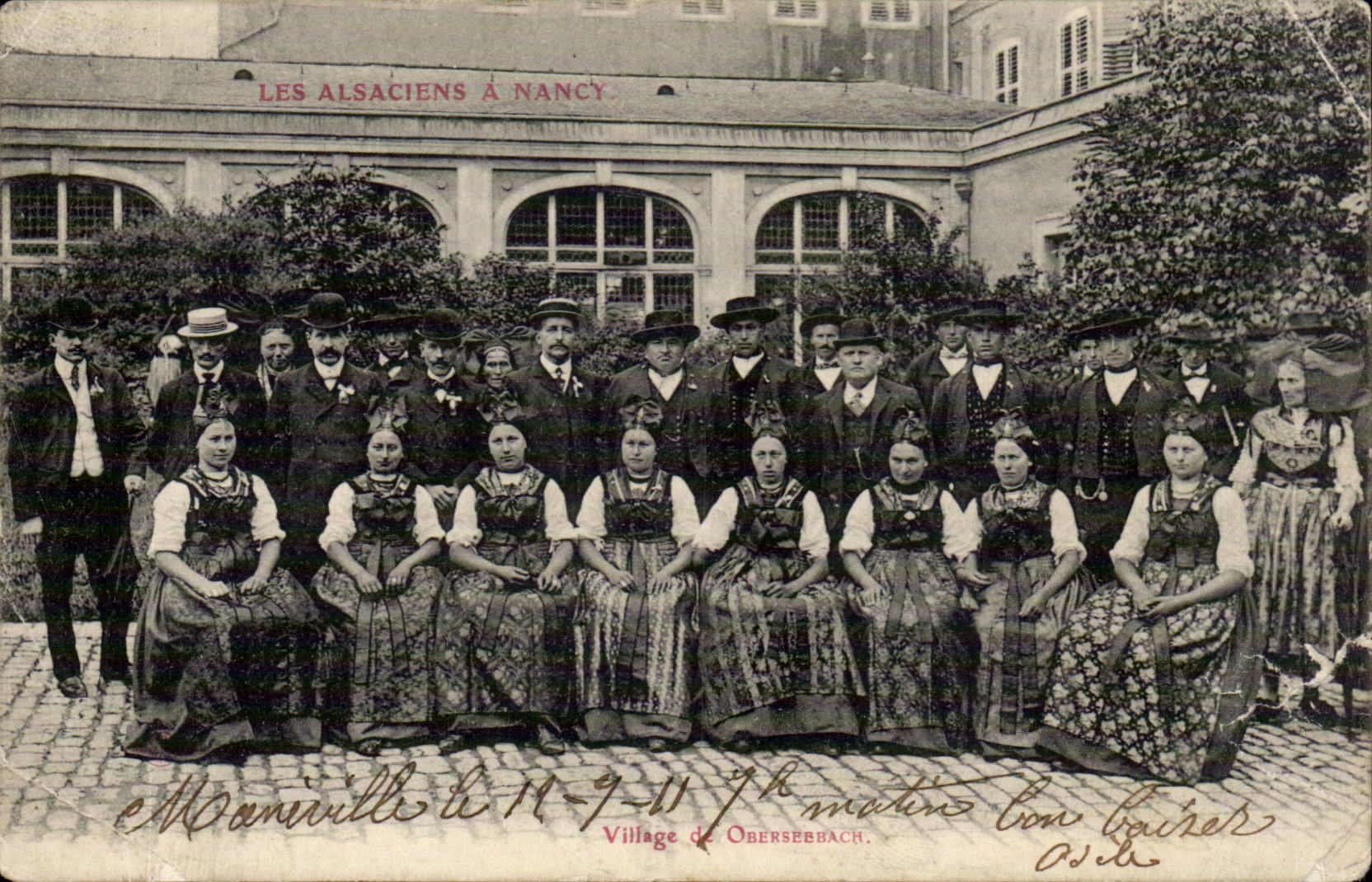 CPA Les alsaciens a Nancy Village d'Obsersebach (folklore coiffe costume)